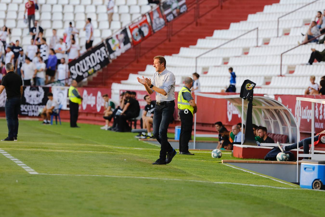 Fotos: Imágenes del partido Albacete-Racing