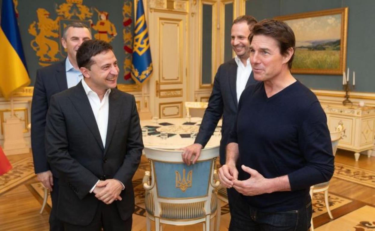 Tom Cruise visita a Zelenski en medio de la polémica con Trump