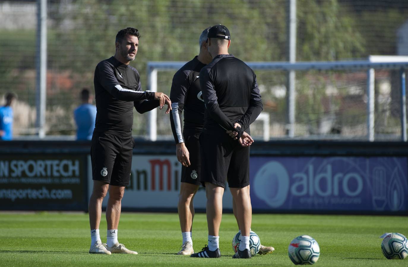 Fotos: El Racing prepara el partido ante el Girona