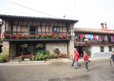 Imagen secundaria 1 - Barriopalacio de Anievas, Pueblo de Cantabria 2019