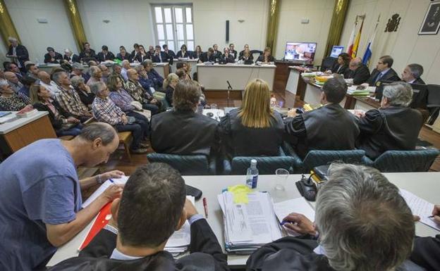 La entrega del nuevo escrito de la fiscal en el caso La Loma se retrasa