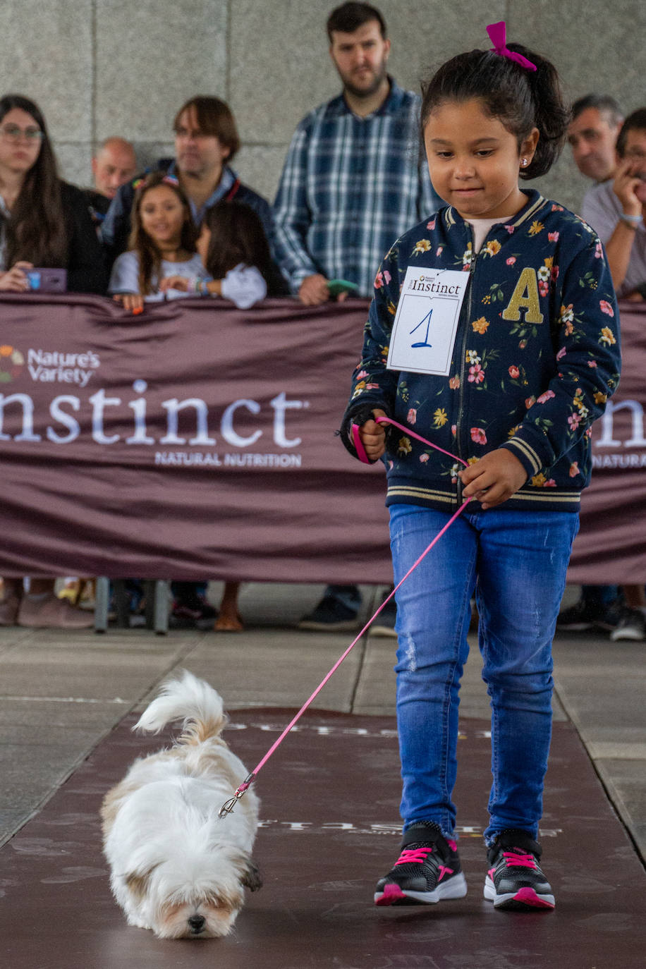 El centro comercial celebró la décima edición de este evento que premió a los perros más bonitos, simpáticos y educados