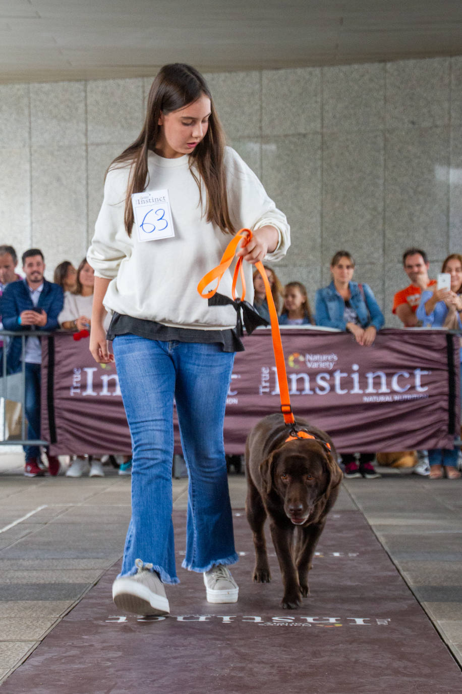 El centro comercial celebró la décima edición de este evento que premió a los perros más bonitos, simpáticos y educados