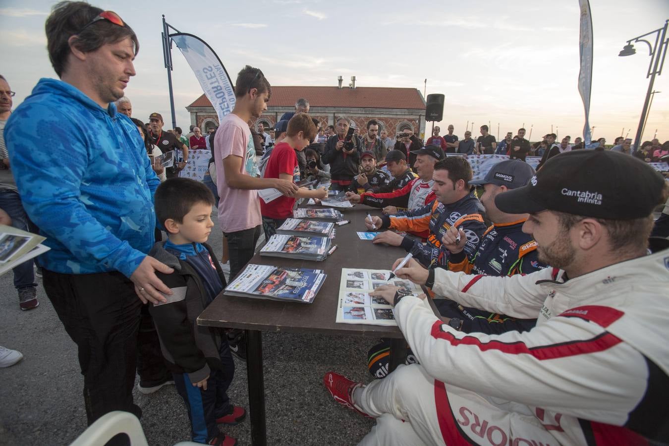 Fotos: Ceremonia de apertura del 40º Rally Blendio Santander Cantabria