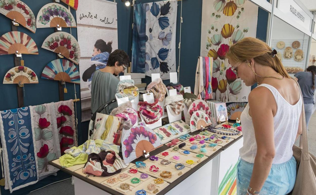 Maliaño acoge la VIII Feria de Mujeres Artesanas y Emprendedoras de Cantabria