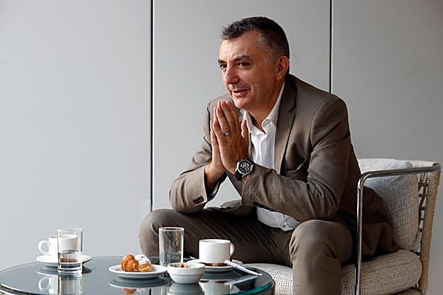 Manuel Vilas mantiene en su nuevo libro, 'Alegría', cierta continuidad con 'Ordesa'.