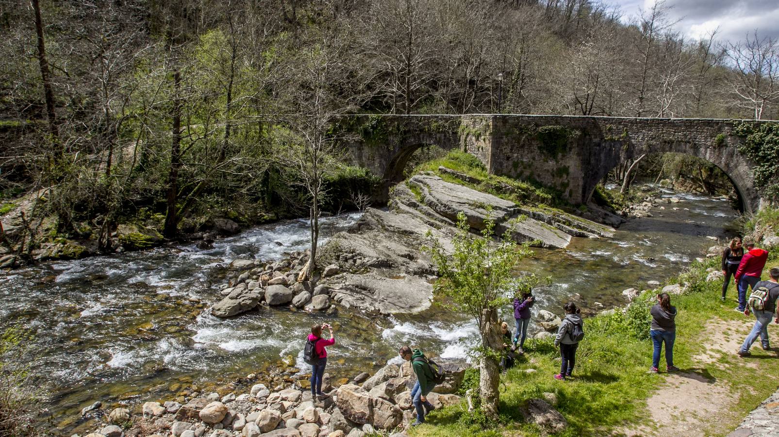 Fotos: Bárcena Mayor, uno de los pueblos más bonitos de Cantabria