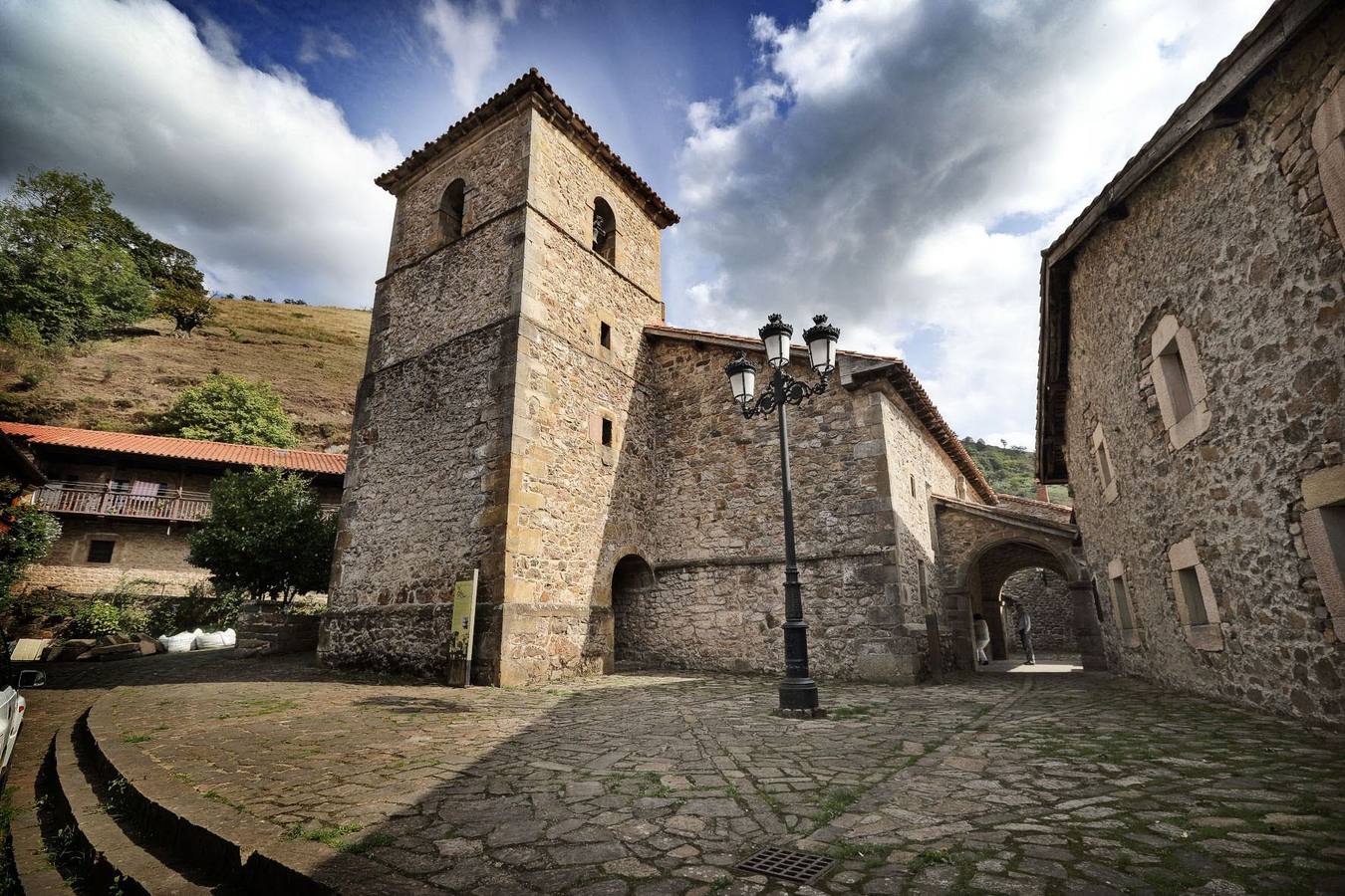 Fotos: Bárcena Mayor, uno de los pueblos más bonitos de Cantabria