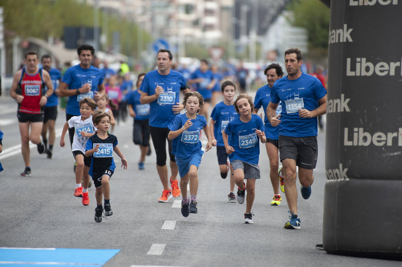 La salida de la carrera de 2 kilómetros. 