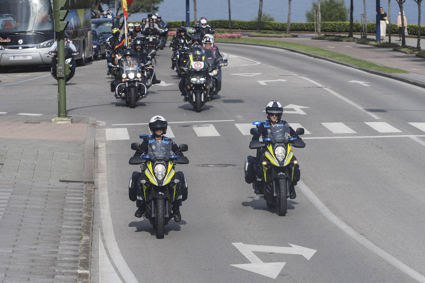 Fotos: La congregación de motoristas en Santander