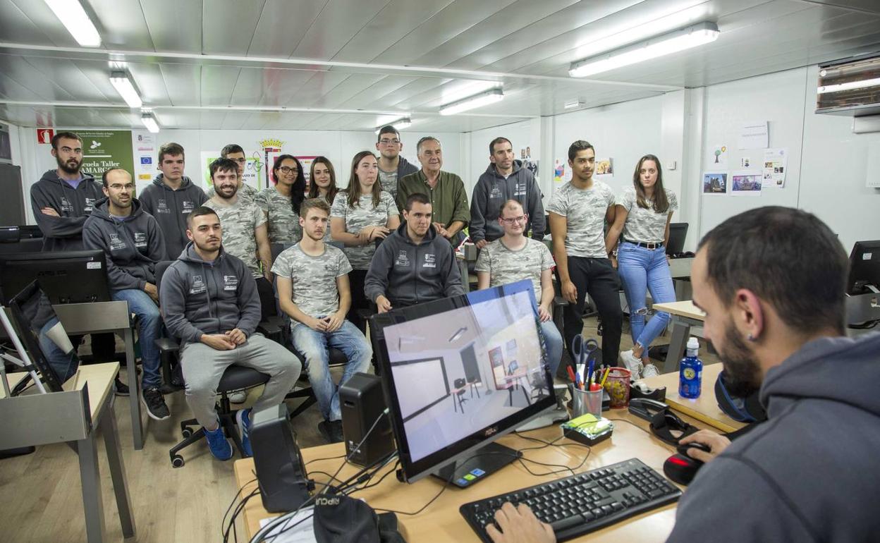 Alumnos de la Escuela Taller Camargo X se forman en la creación de entornos virtuales