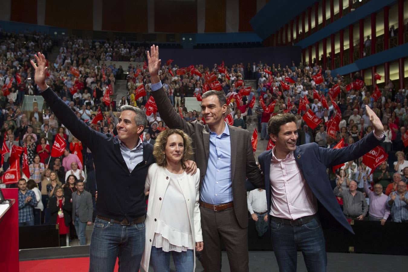 Fotos: Sánchez llena el Palacio