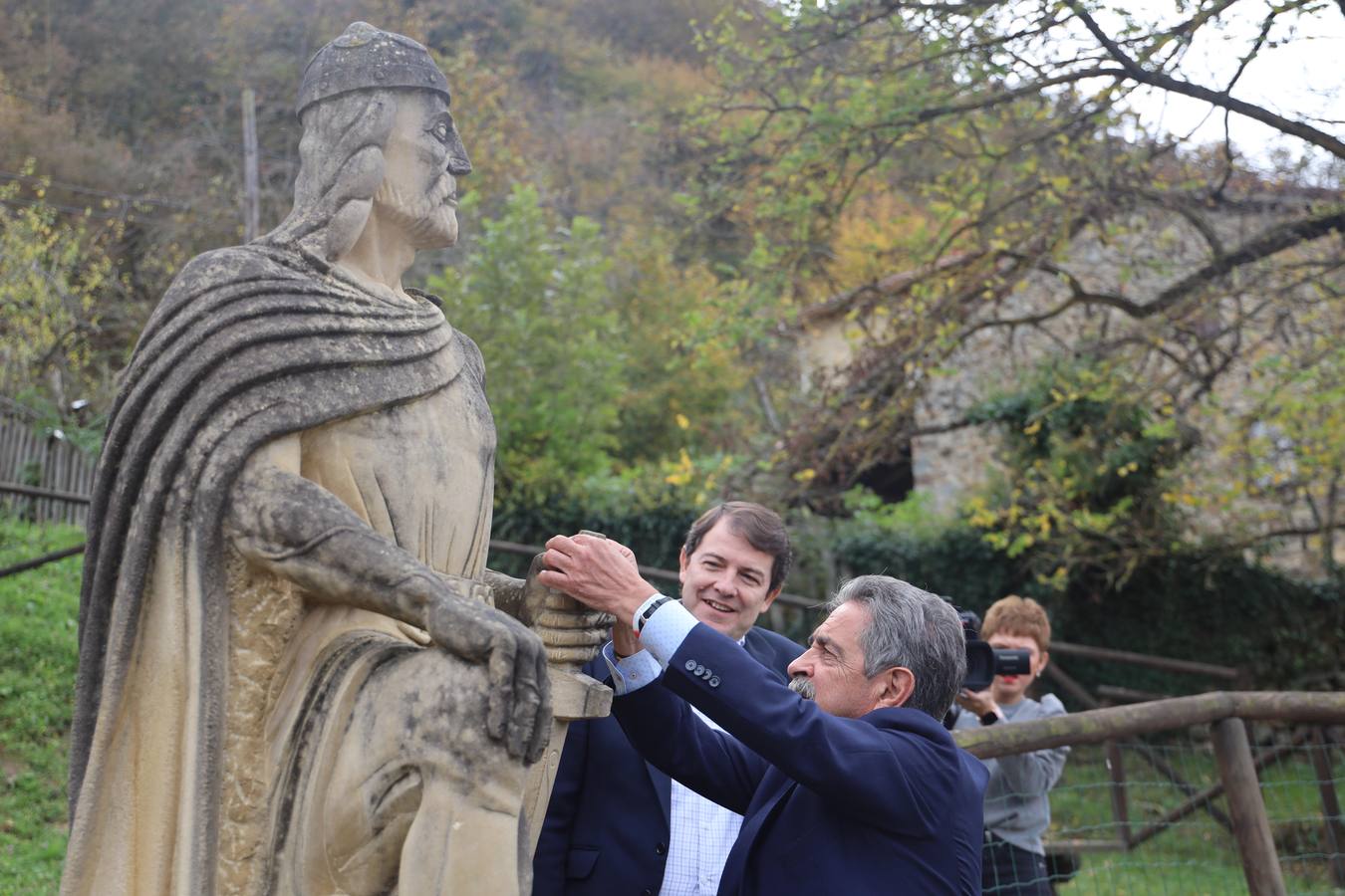 Visita de los presidentes de Cantabria, Castilla y León y Asturias a Liébana con motivo de la reunión de la Comisión de Gestión del Parque Nacional de Picos de Europa.