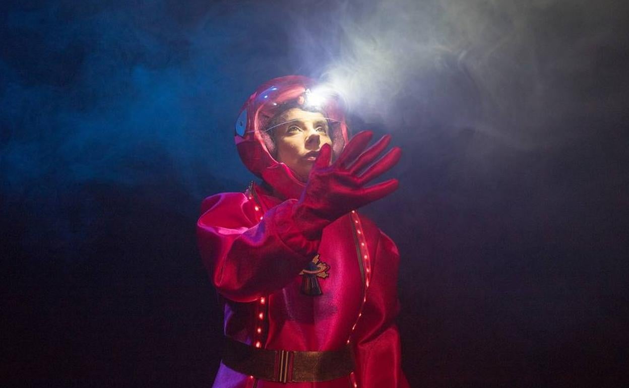 El Otoño de Teatro de Camargo ofrecerá hoy en La Vidriera la obra 'Oumuamua'