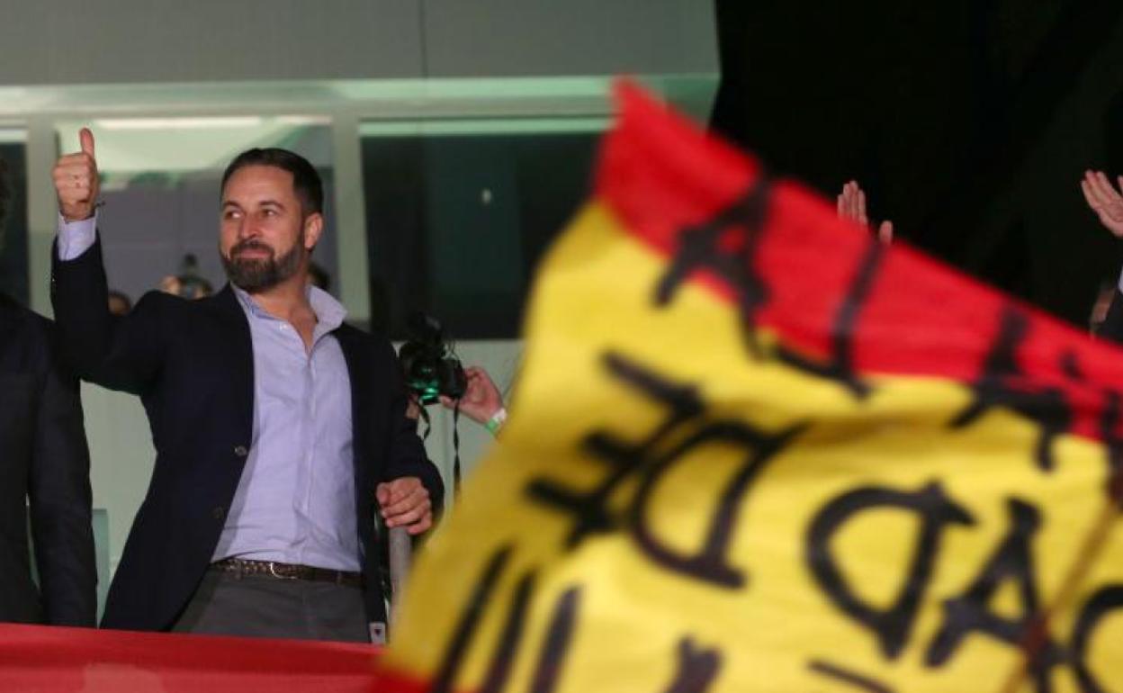 Santiago Abascal celebra los datos de Vox en las elecciones.