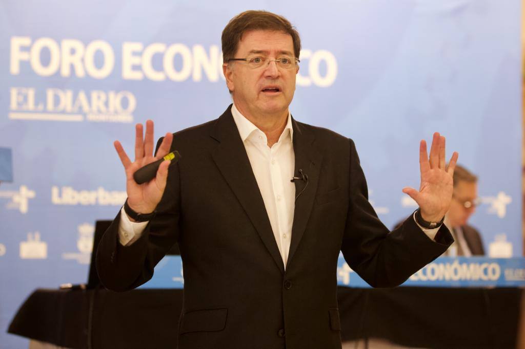 Fotos: Luis Huete, en el Foro Económico de El Diario