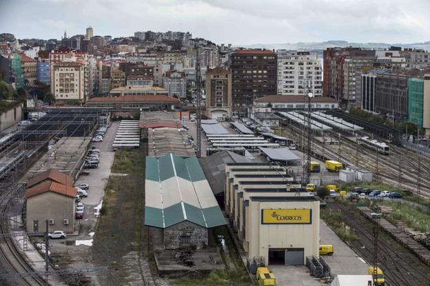 Vista aérea de las vías donde está previsto que se hagan las obras de integración ferroviaria. 