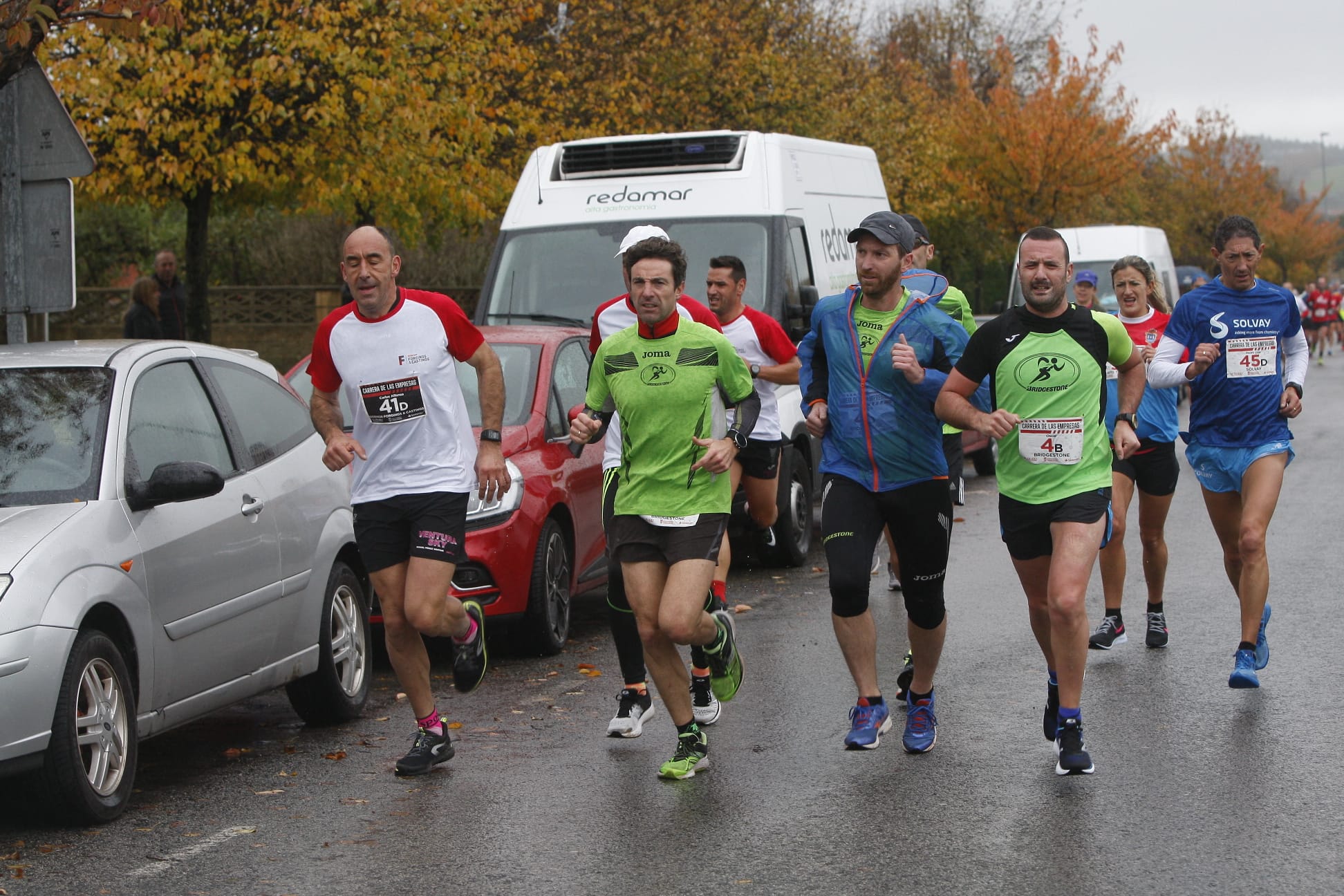Torrelavega acoge la primera edición de la Carrera de las Empresas que organiza El Diario Montañés.