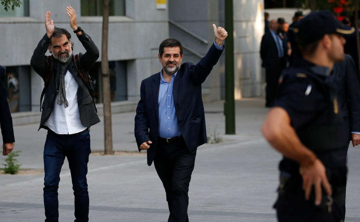 Jordi Sánchez y Jordi Cuixart.