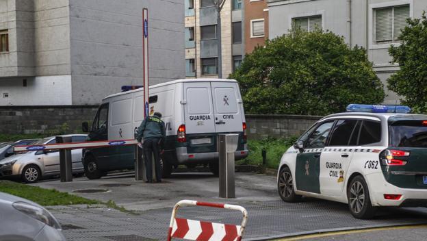 La llegada ayer de los sospechosos del clan de drogas del Besaya a los juzgados de Torrelavega