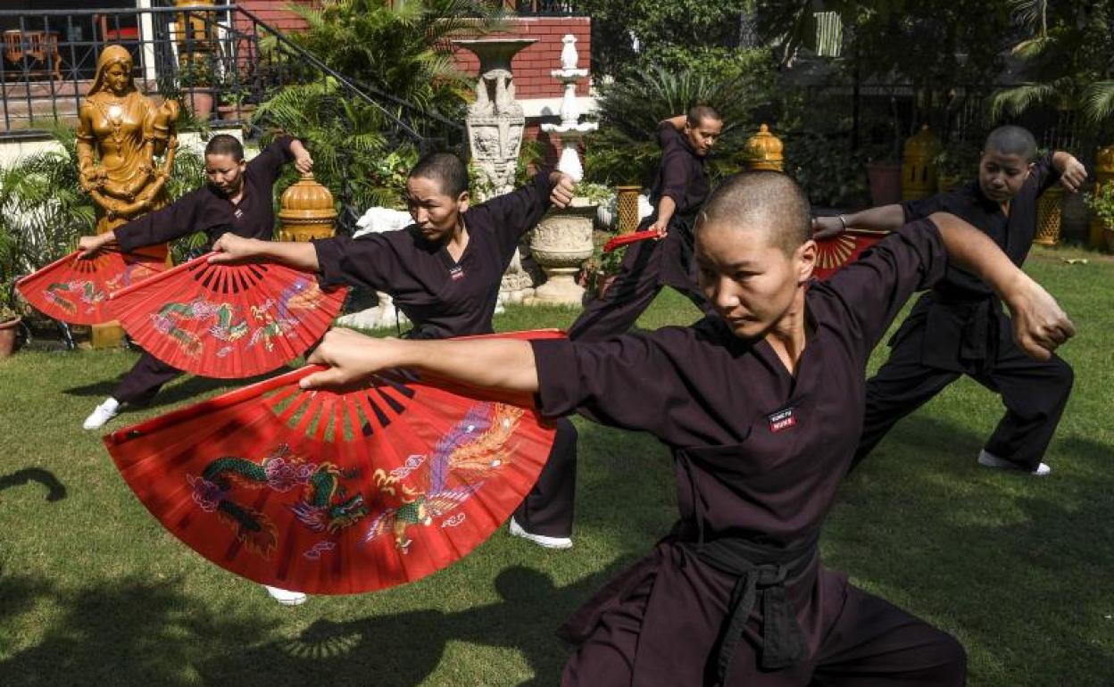 Kung-fu entre rezo y rezo para luchar por la igualdad de género