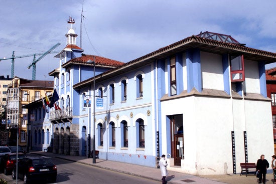 Edificio del Ayuntamiento de Astillero, de 1878.