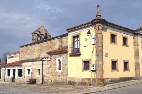 Santuario de Nuestra Señora de Muslera, en Guarnizo.