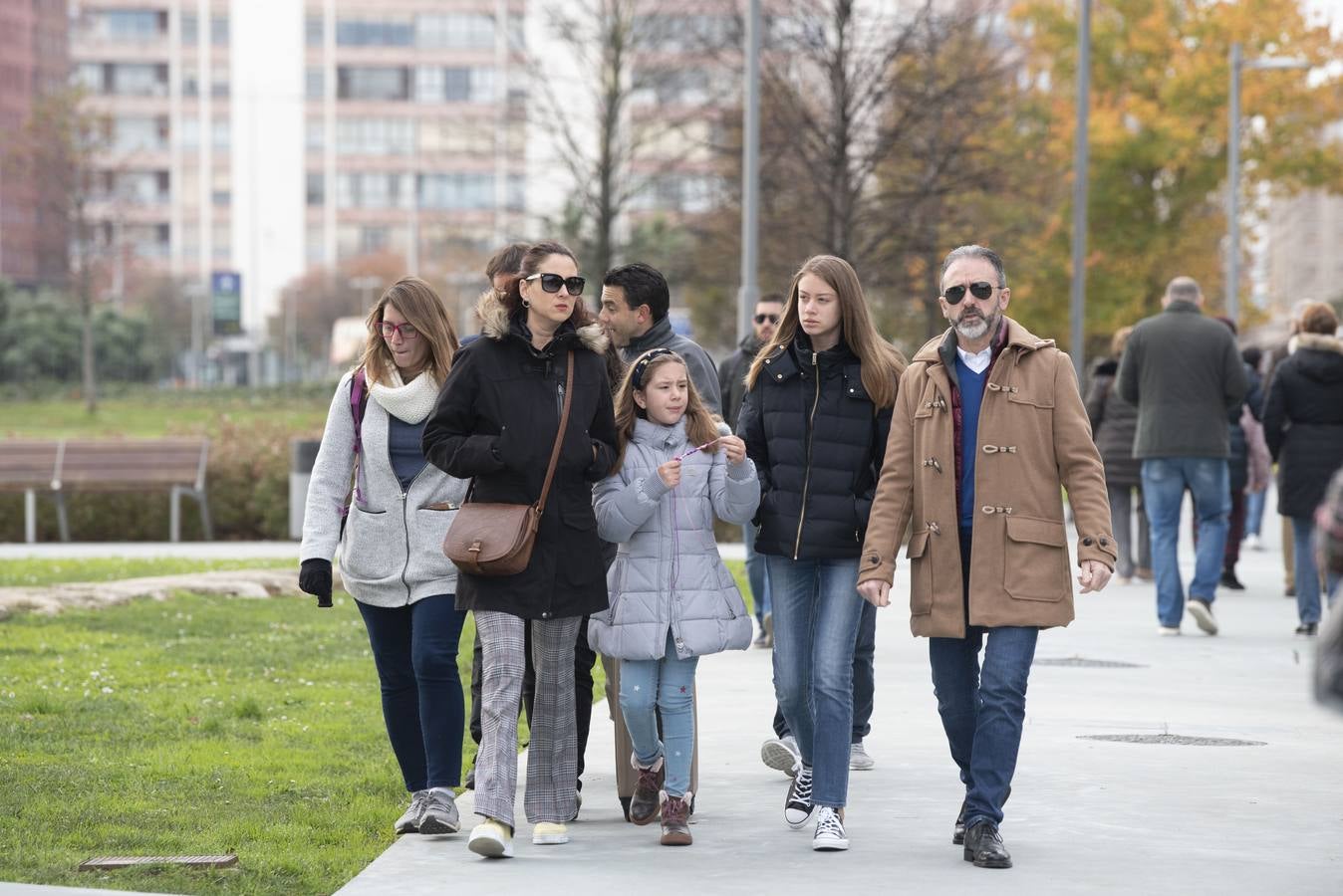 Los primeros turistas llegaron ayer a Santander con muchos planes para visitar la ciudad, la costa y el interior de la región.