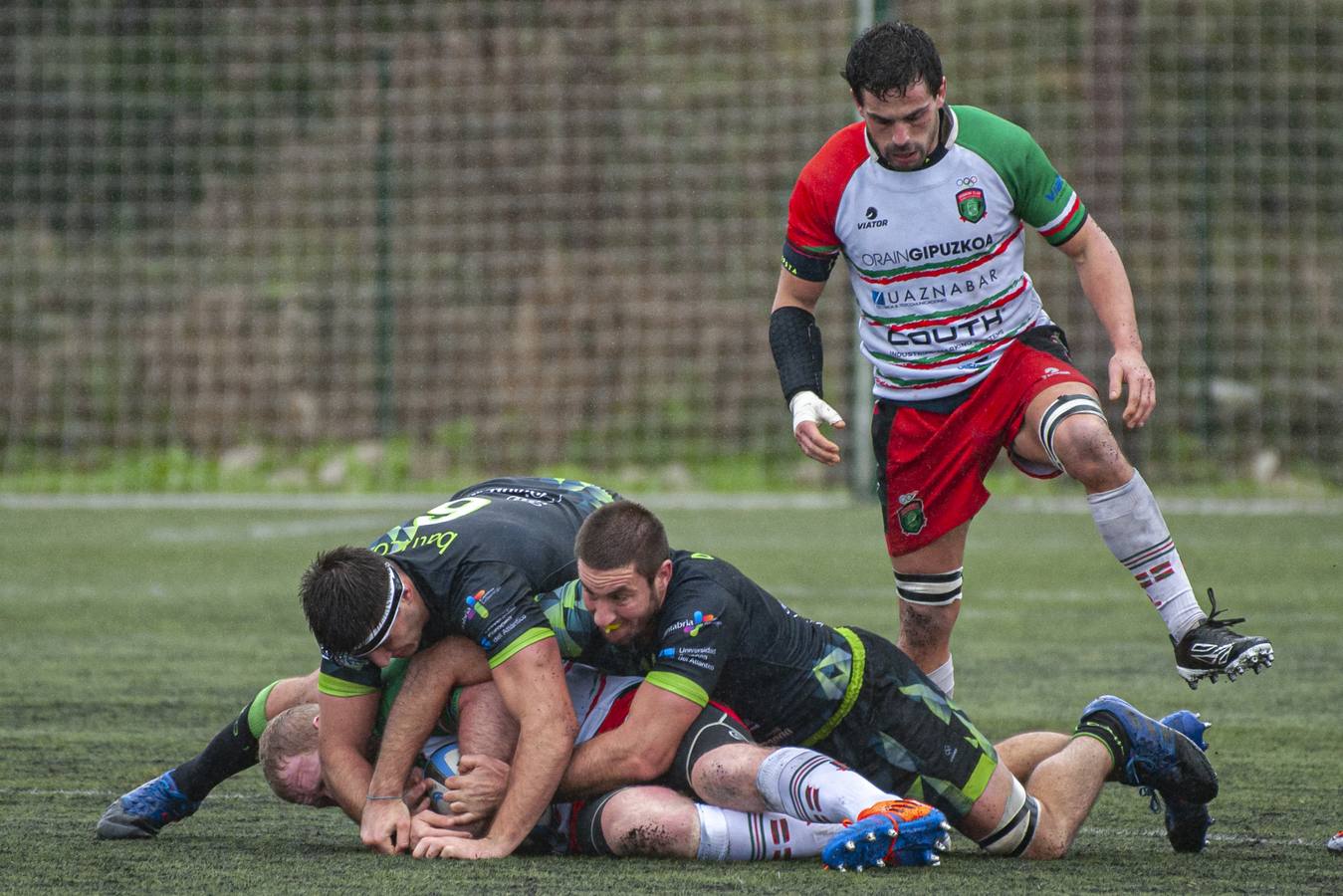 Fotos: Las mejores imágenes del Bathco Rugby - Club Hernani