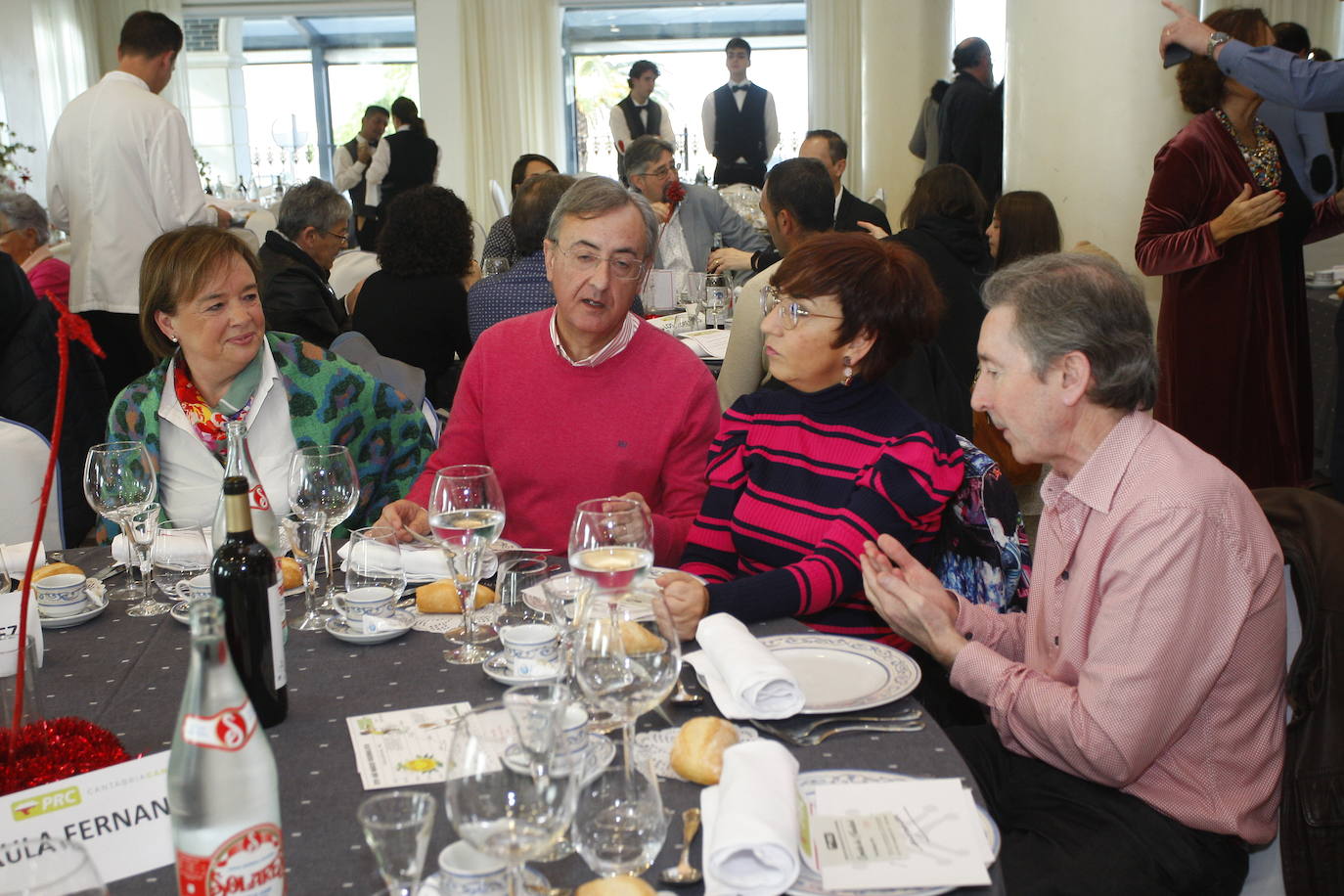 Fotos: Comida de Navidad de militantes y simpatizantes del PRC