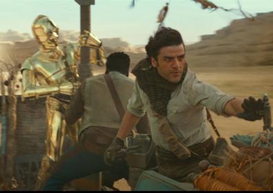 Imagen secundaria 1 - Chewbacca (Joonas Suotamo), Poe Dameron (Oscar Isaac), Finn (John Boyega) y Rey (Daisy Ridley), a bordo del Halcón Milenario en 'El ascenso de Skywalker'. Poe Dameron y C-3PO y póster del filme.