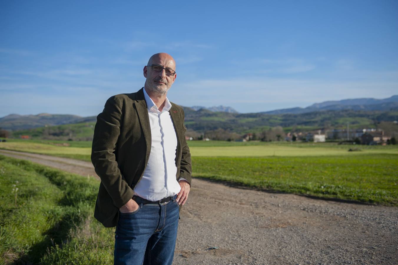 Álvarez posa para una entrevista con El Diario previa a su candidatura regional