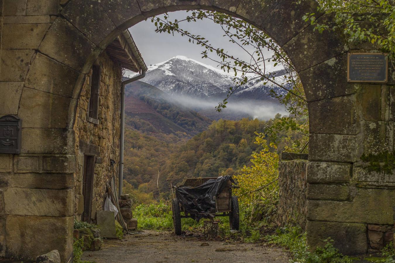 Panorámica desde el pueblo de Correpoco (Los Tojos), donde ningún vecino ha querido desempeñar el cargo de alcalde pedáneo.