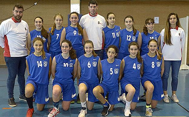 Selección infantil femenina de Cantabria.