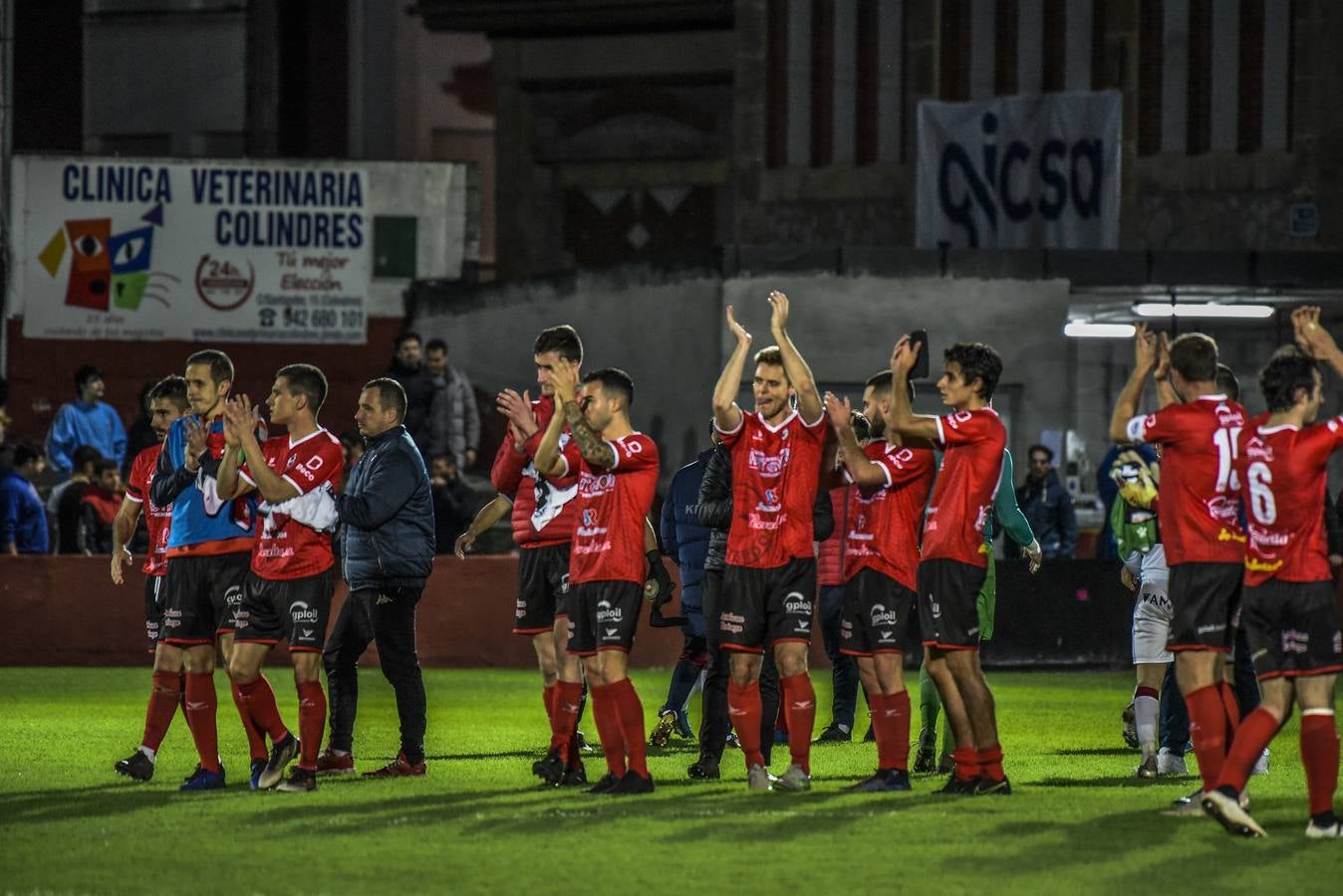 Los pejinos realizan un serio partido ante un Huesca que no se puso por delante hasta el minuto 84