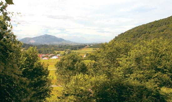 Vista del monte de la Garma.