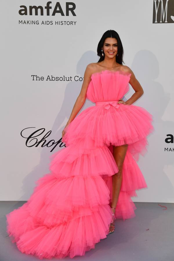 Kendall Jenner en la gala AmfAR 2019.