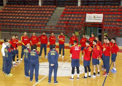 Imagen secundaria 1 - España cierra este fin de semana en Torrelavega su preparación para el Europeo