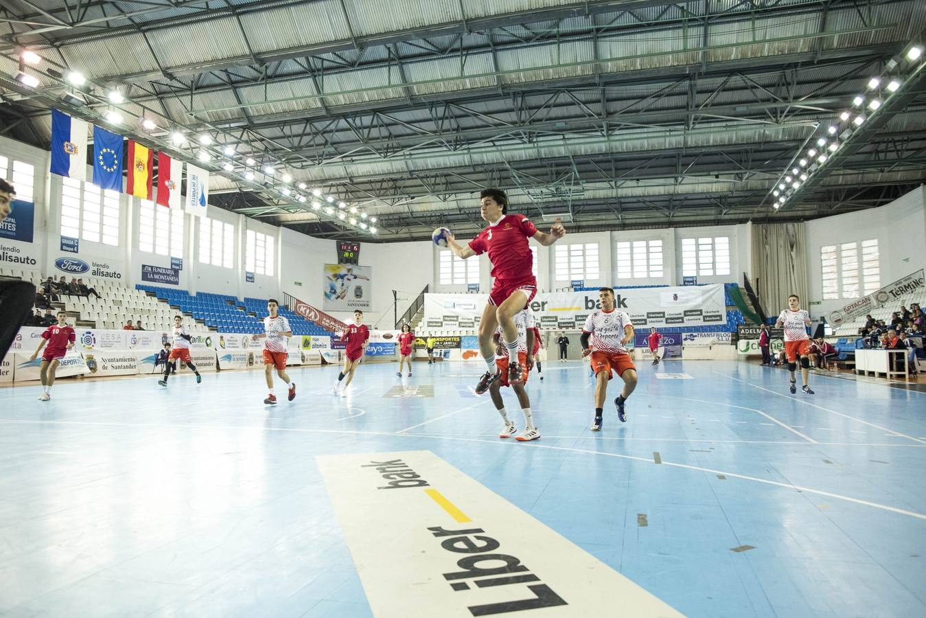 Partido entre la selección cántabra cadete masculina y la de Murcia