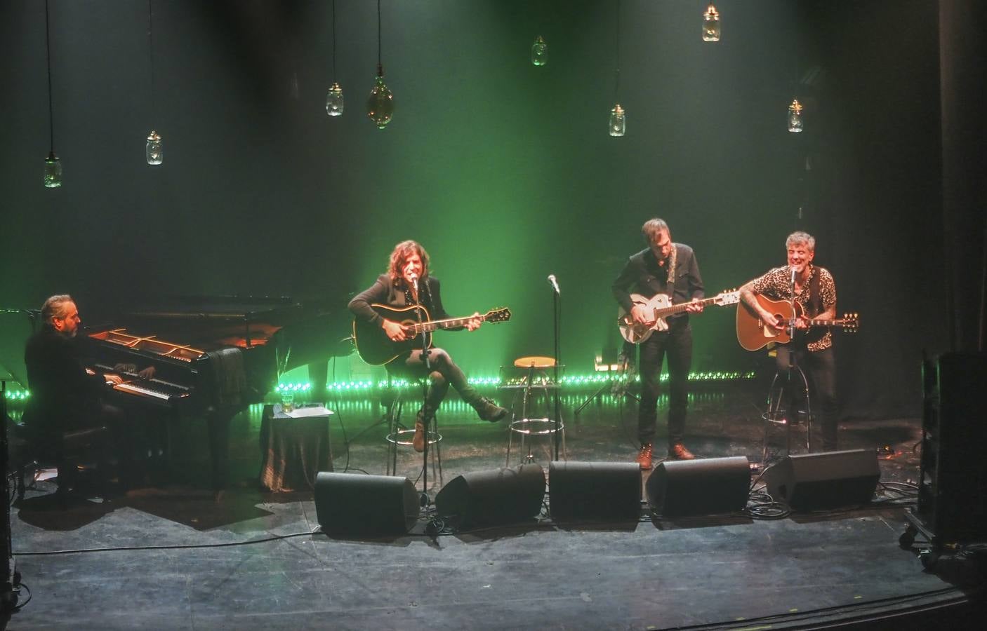 Rulo, durante uno de los dos conciertos ofrecidos este lunes en Reinosa