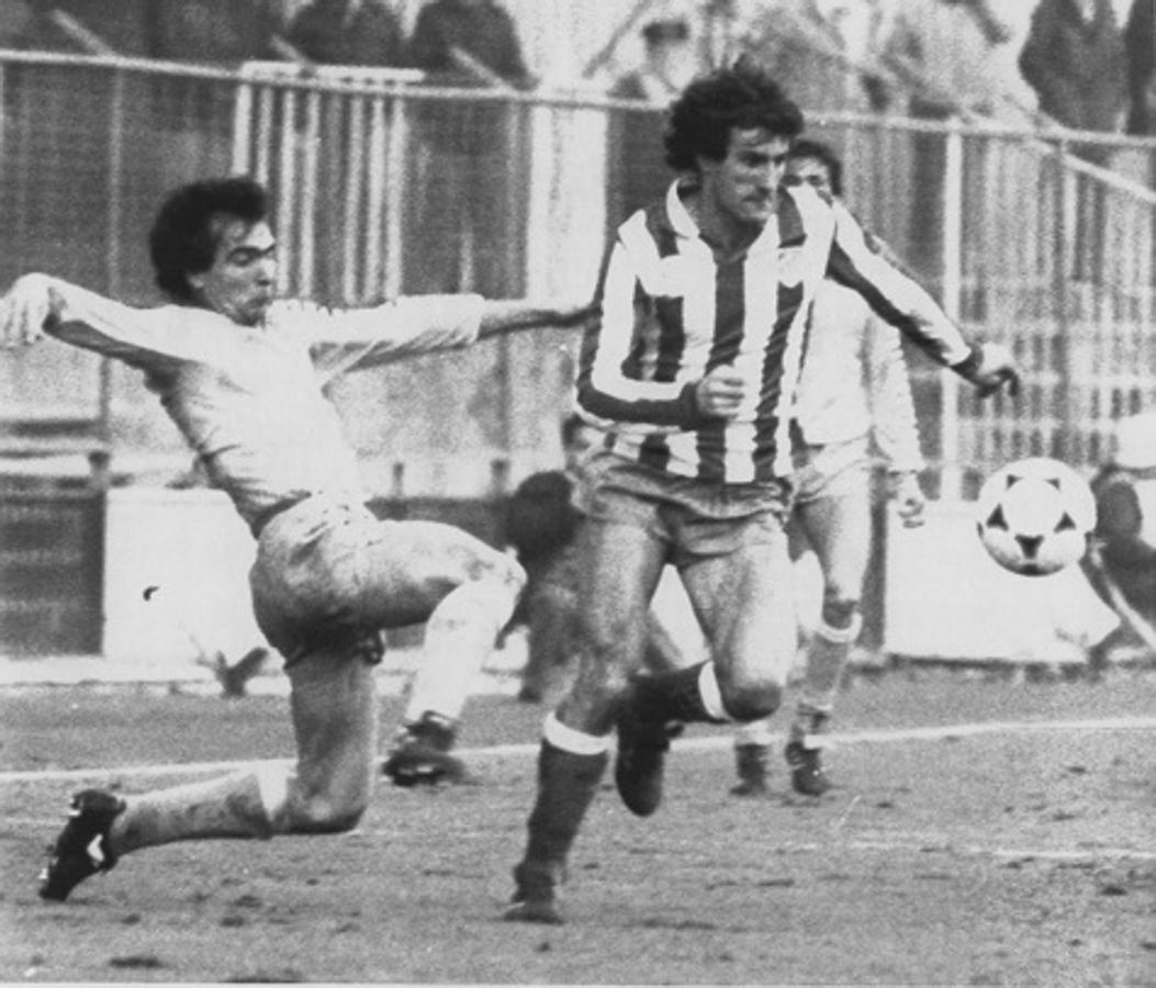 1986. En un partido con la camiseta del Atlético de Madrid.