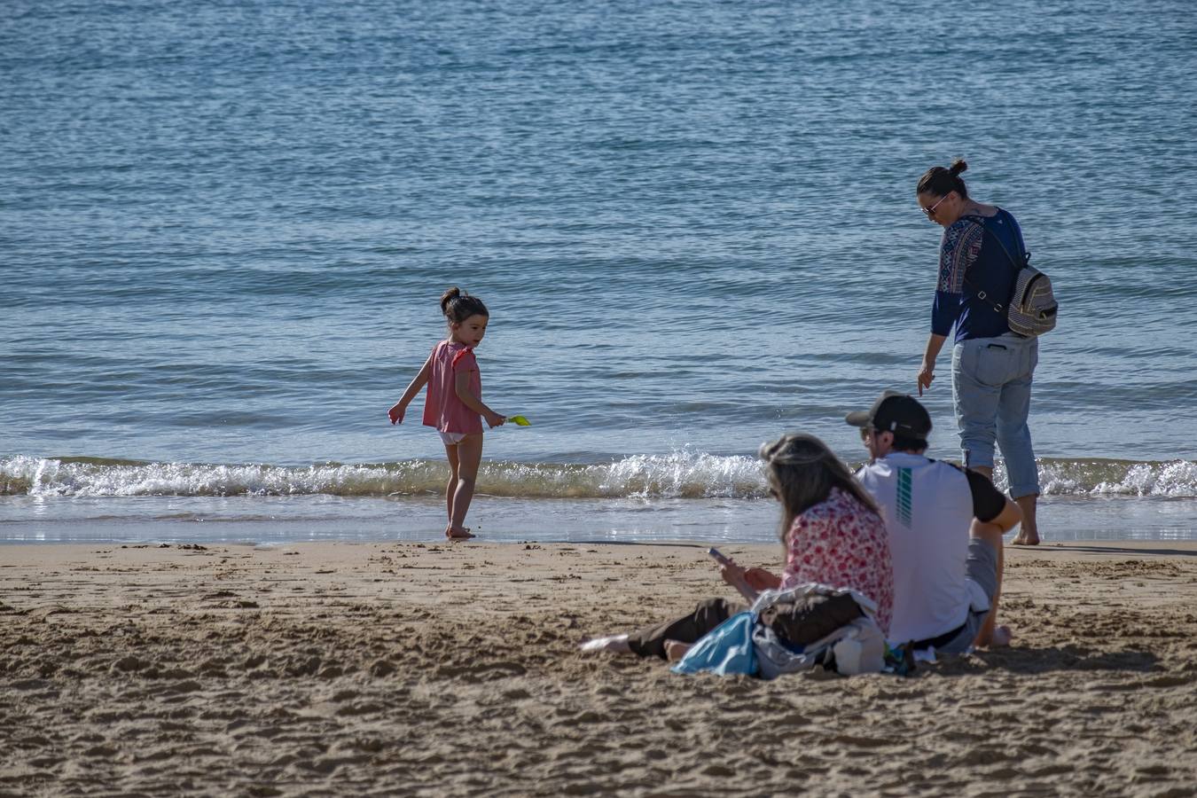 Fotos: Sol y playa en pleno mes de febrero en Cantabria