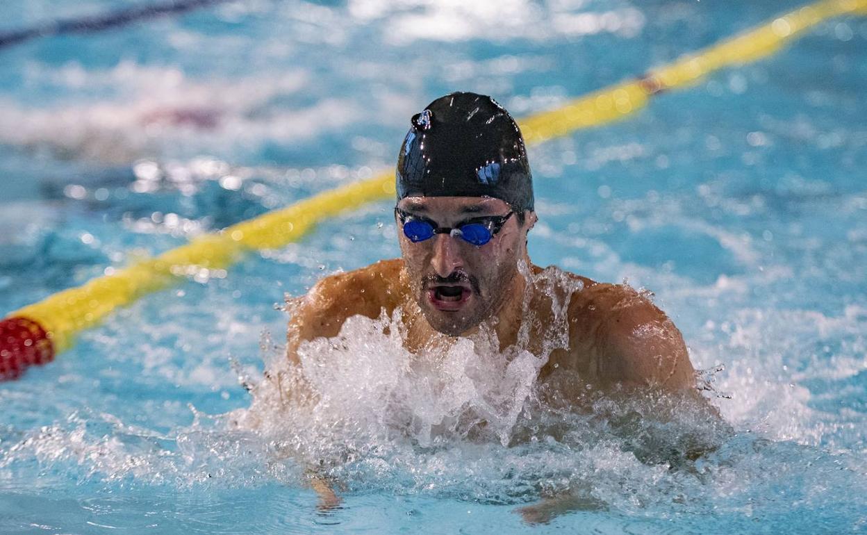 Martín Melconian consiguió su sexta victoria en siete participaciones en el Trofeo Internacional Ayuntamiento de Camargo.