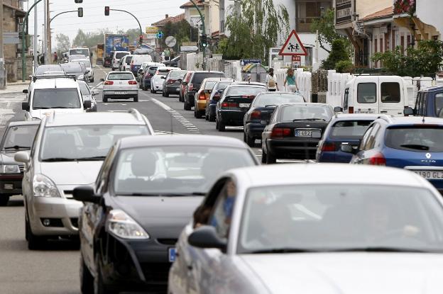 La obra tiene como principal objetivo reducir el tráfico y la contaminación en la Avenida de Solvay. 