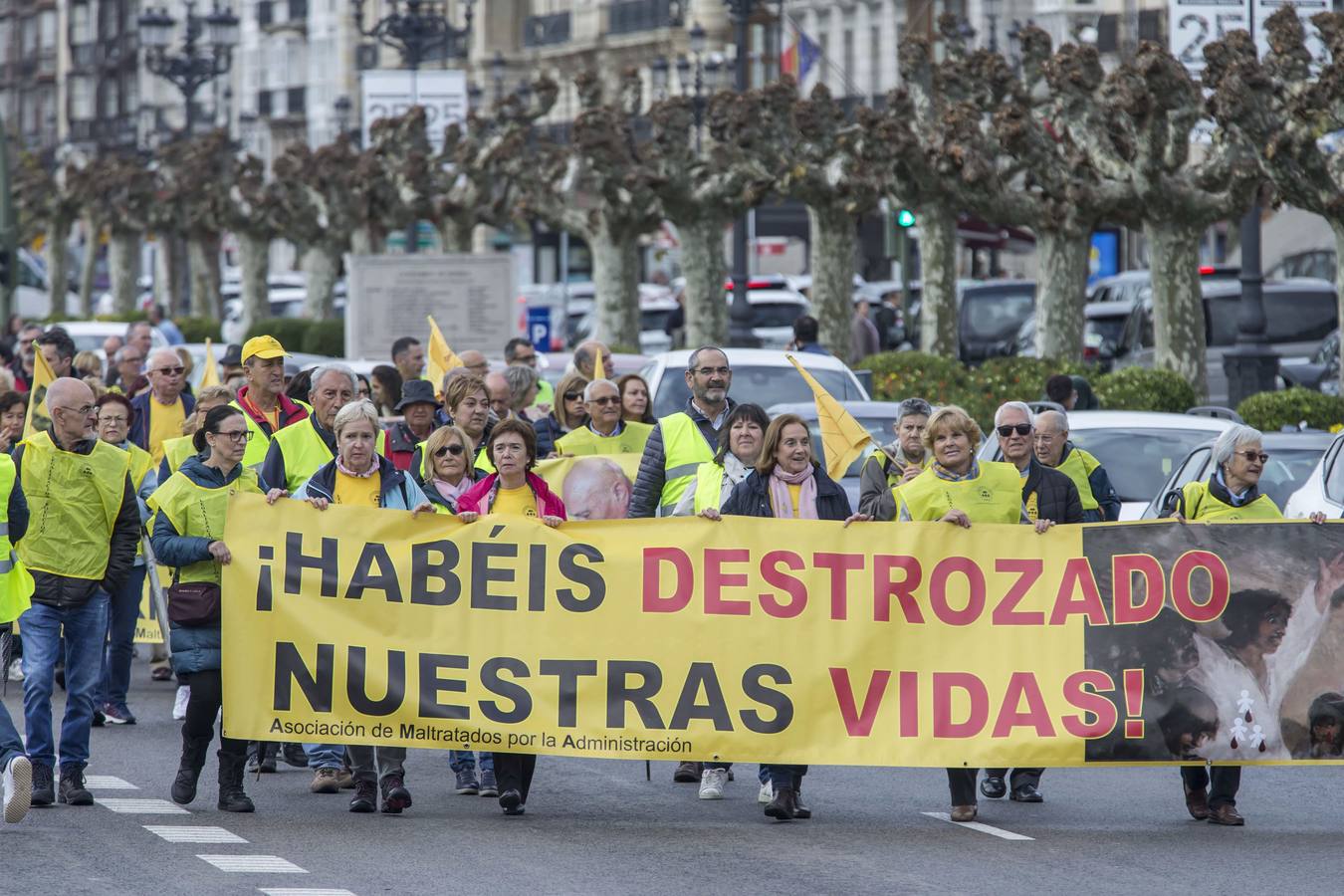 Manifestación de AMA por el Paseo de Pereda el pasado mes de noviembre.