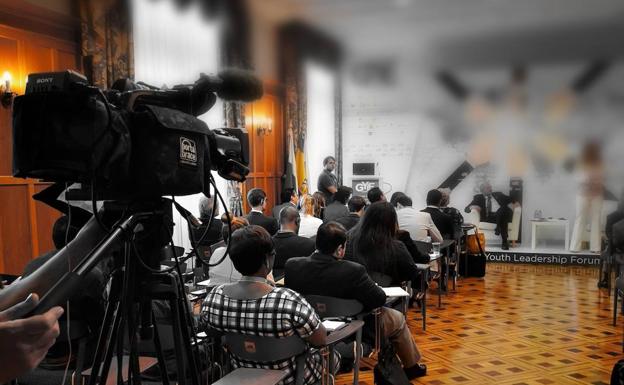 Imagen principal - Babel Gabinete de Traducción, grandes expertos en Cantabria