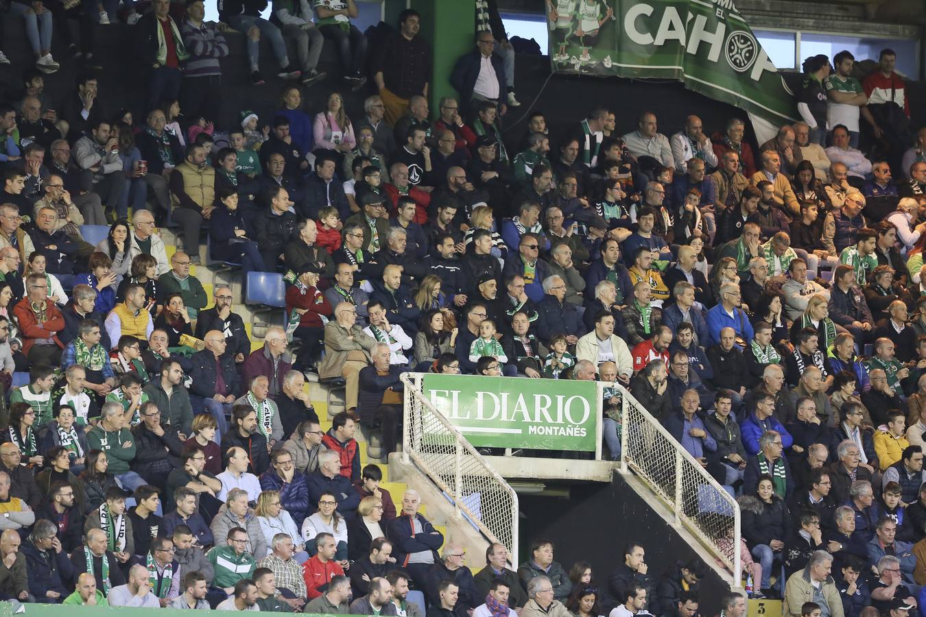 Fotos: Búscate si estuviste en la Tribuna Este de los Campos de Sport