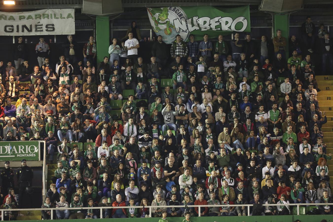 Fotos: Búscate si estuviste en la Tribuna Norte de los Campos de Sport