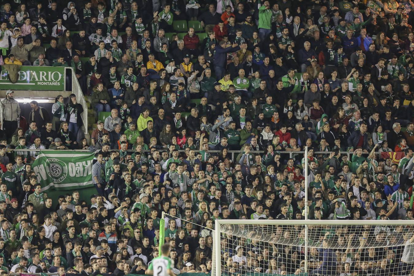 Fotos: Búscate si estuviste en la Tribuna Norte de los Campos de Sport