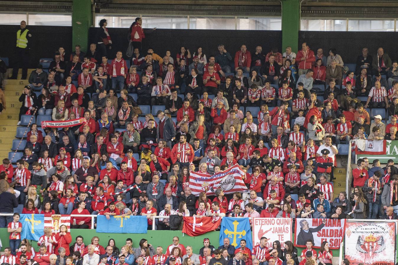 Fotos: Búscate si estuviste en la Tribuna Sur de los Campos de Sport